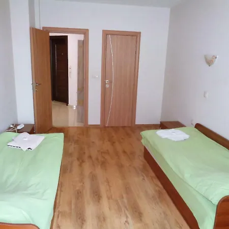 Apartment Ganz Real Estate Sarafovo 1 *